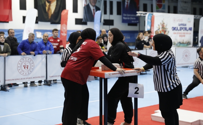 Samsun'da Bilek G�re�i Gen�ler A T�rkiye Birincili�i m�sabakalar� ba�lad�