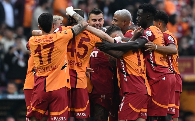 Galatasaray, sezonu �ifte kupayla kapatt�