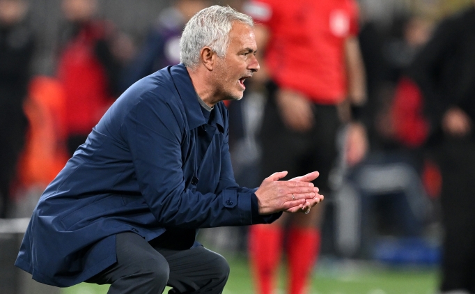 Jose Mourinho'dan Galatasaray'a olay s�zler!