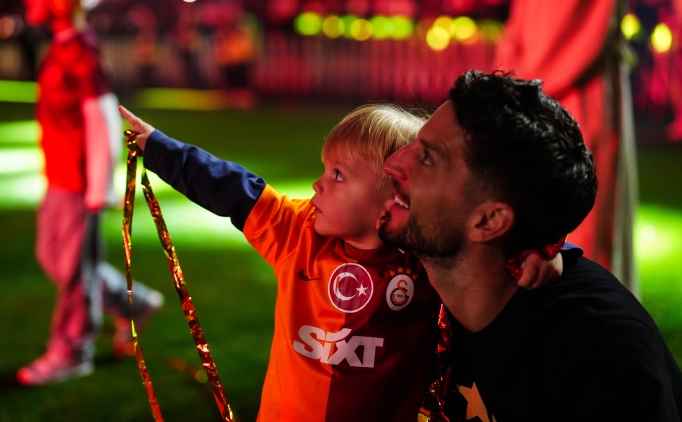 Mertens'in duygusal anlar�!