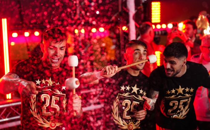 Galatasaray'�n rakibi Barcelona!