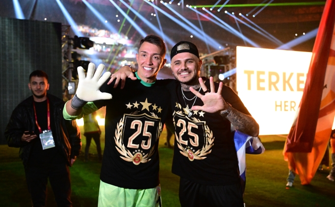 Galatasaray'da kutlamalara Icardi damgas�!