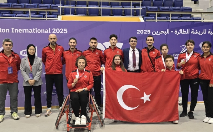 Para badmintoncular, Bahreyn'de 5 madalya kazand�