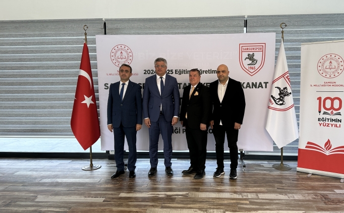 Samsunspor tesislerinde minikler i�in futbol ��leni ba�l�yor