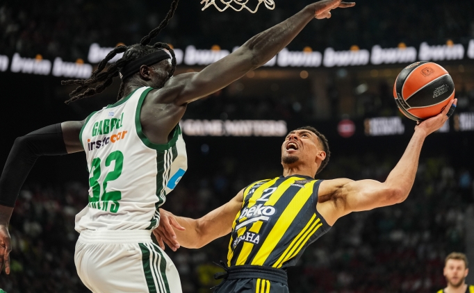 Baldwin: 'Devon Hall a��k ara en iyimizdi'