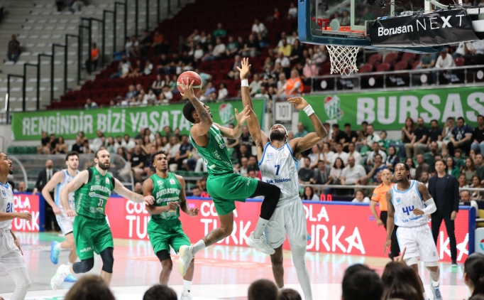 T�rk Telekom, play-inde Bursaspor'u ge�ti!