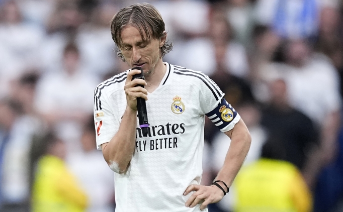 Modric: 'Bitti diye a�lamay�n, ya�and� diye g�l�mseyin'