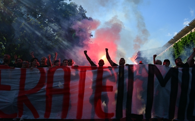 Milan'da y�netime protesto!