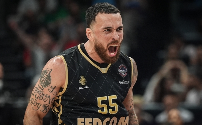 Mike James kaybetmeye devam ediyor