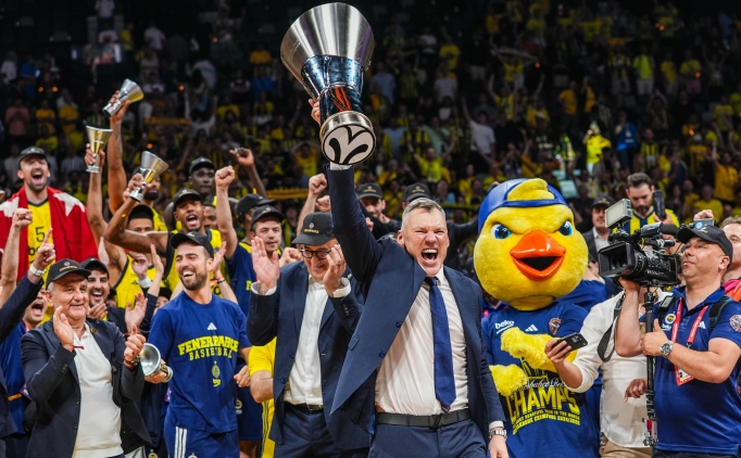 Jasikevicius tarihe ge�ti!