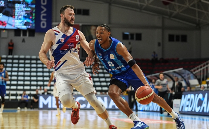 T�rk Telekom, Fenerbah�e'nin rakibi oldu