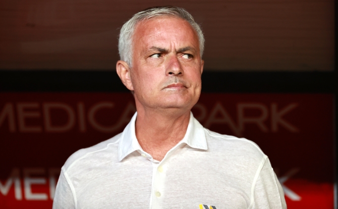 Fenerbah�e sezonu kupas�z tamamlad�