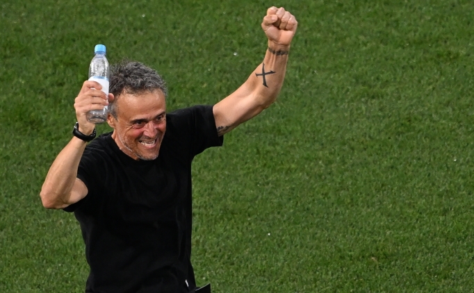 Luis Enrique, �ampiyonlar Ligi'ni 2. kez kazand�!