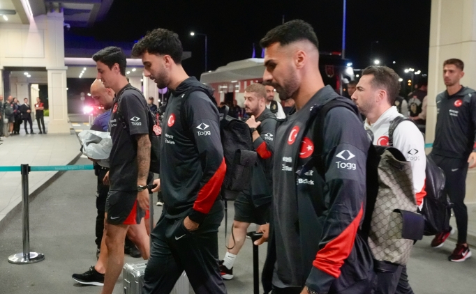 A Milli Futbol Tak�m�'n�n, ABD yolculu�u ba�lad�