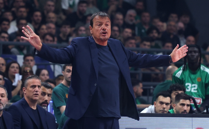 Ergin Ataman'a k�nama ve para cezas� verildi