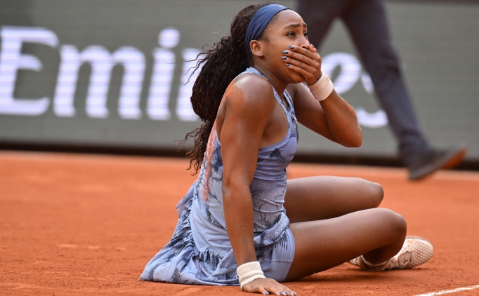 Coco Gauff, Fransa A��k Tenis Turnuvas�'nda �ampiyon oldu