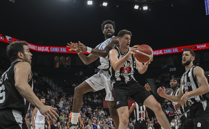 Anadolu Efes-Be�ikta� yar� final serisinde d�rd�nc� ma� oynanacak