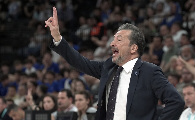 Luca Banchi: 'Anadolu Efes'te son ma��md�'