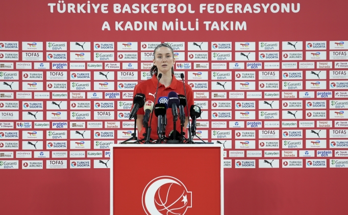 A Milli Kad�n Basketbol Tak�m�'nda medya g�n� etkinli�i d�zenlendi