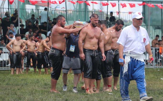 17. Sekapark Alt�n Kemer Ya�l� G�re�leri, Kocaeli'de s�r�yor