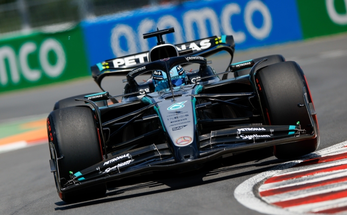 Kanada'da pole Russell'�n oldu!