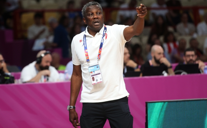 Fransa, A Grubu'nda liderli�i garantiledi