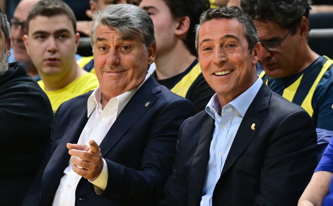 Serdal Adal�: 'Sizinle gurur duyuyoruz'