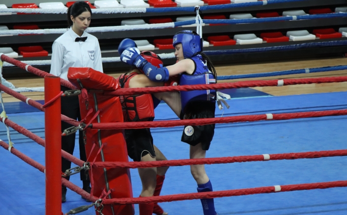 K�rklareli'nde Gen�ler T�rkiye Muay Thai �ampiyonas� heyecan�