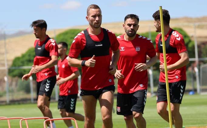 Sivasspor'da yeni sezon hazrlklar devam ediyor