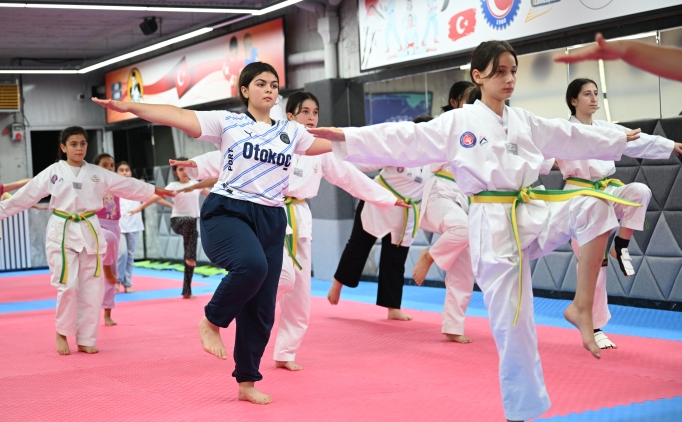 Kayseri'de 52 mahalleye yay�lan spor okullar� di�er illere �rnek oldu