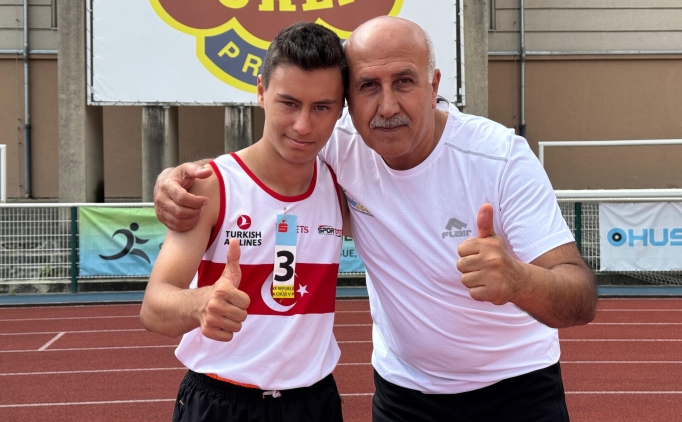 Milli atlet Muhammet Eren Uysal, 1500 metre yar���nda alt�n madalya kazand�