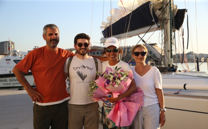 Rekor denemesi i�in yelkenliyle Hopa'dan yola ��kan Ba�ak Mireli, �skenderun'da