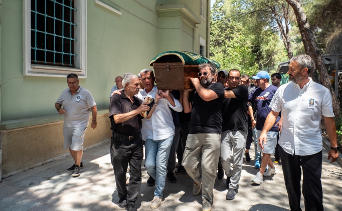 Gen�lerbirli�i'nin eski futbolcular�ndan Orhan Y�ksel, �zmir'de son yolculu�una u�urland�