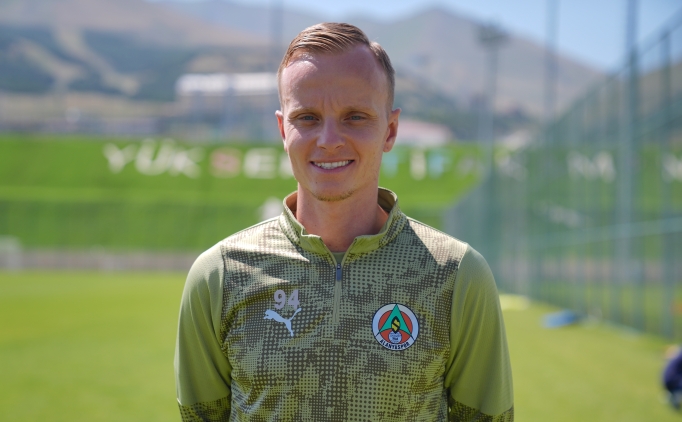 Alanyasporlu Hadergjonaj'�n hedefi kariyerindeki en iyi sezonunu ge�irmek