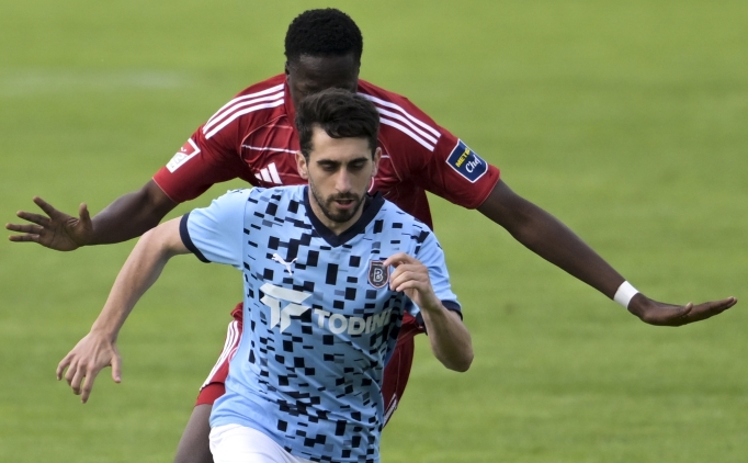 Ba�ak�ehir, D�sseldorf'u ma�lup etti!