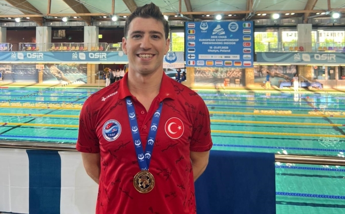 Milli sporcu Derin Toparlak, Paletli Y�zme Avrupa �ampiyonas�'nda ���nc� oldu