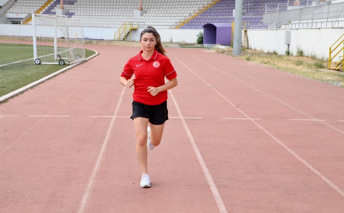 Balkan �ampiyonu gen� milli triatloncu, yeni uluslararas� ba�ar�lara odakland�