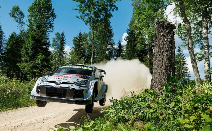 Toyota, Estonya Rallisi'ni kazand�