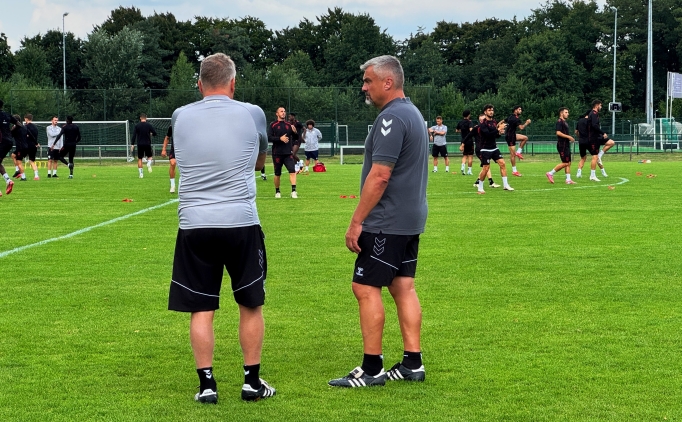 Samsunspor, Hollanda'da haz�rl�klar�n� s�rd�r�yor