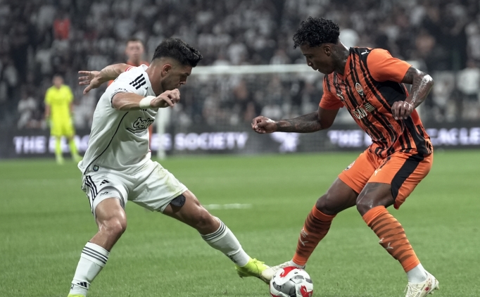 Be�ikta�'ta Rashica'ya tepki!