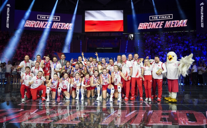 Polonya, Milletler Ligi'nde ���nc� oldu