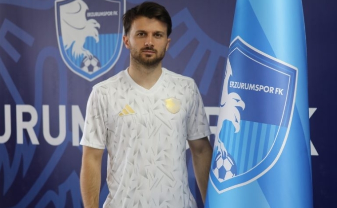 Erzurumspor'da iki imza birden!