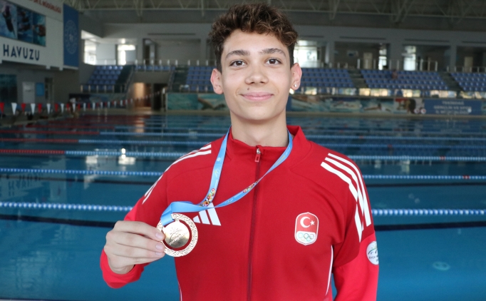 Eymen bolar, EYOF'tan altn madalyayla dnd