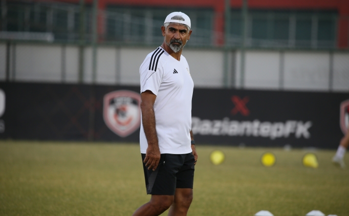 smet Tademir: 'Galatasaray karsnda galip gelmek istiyoruz'