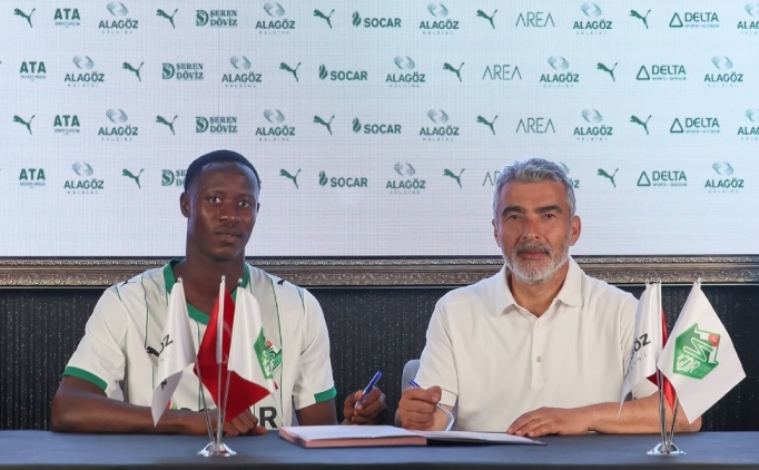 Idr FK'den iki imza birden!