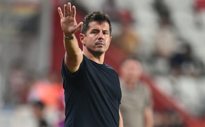 Emre Bel�zo�lu: '�ok k�t� diyebilece�im bir oyun'