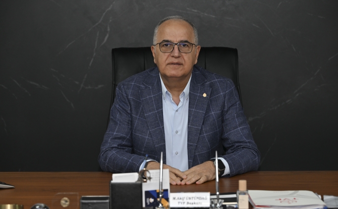 Mehmet Akif �st�nda�: 'Tak�m� tebrik ediyorum'