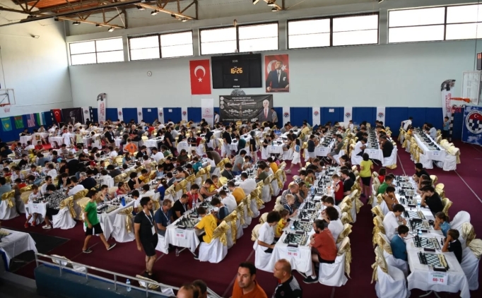 20. Uluslararas Ak Satran Turnuvas balad