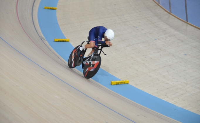 Dnya rekorlar krlan Konya Olimpik Velodromu, pist bisikletilerinin cazibe merkezi haline geldi
