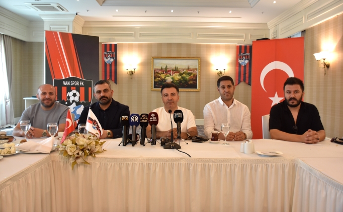 Vanspor'da transfer ve yap�lanma h�z kazand�